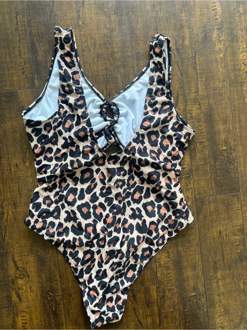 ✨ 3/$25 ✨ Woman's Leopard Print One-Piece Swimsuit - Brown/Black - Picture 2 of 3